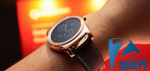 目前最美的 Android Wear：LG Watch Urbane