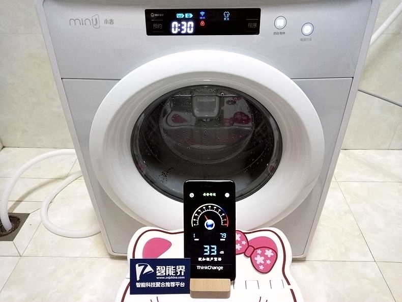 專衣專洗，呵護(hù)健康——小吉智能迷你滾筒洗衣機(jī)評測