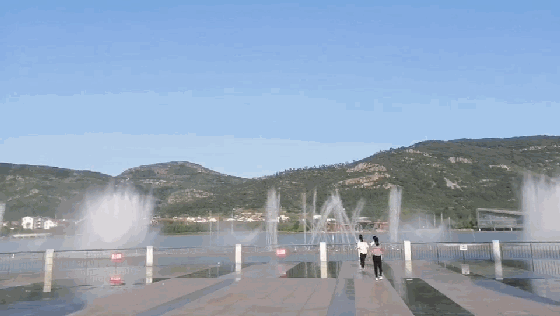 拍攝1.gif
