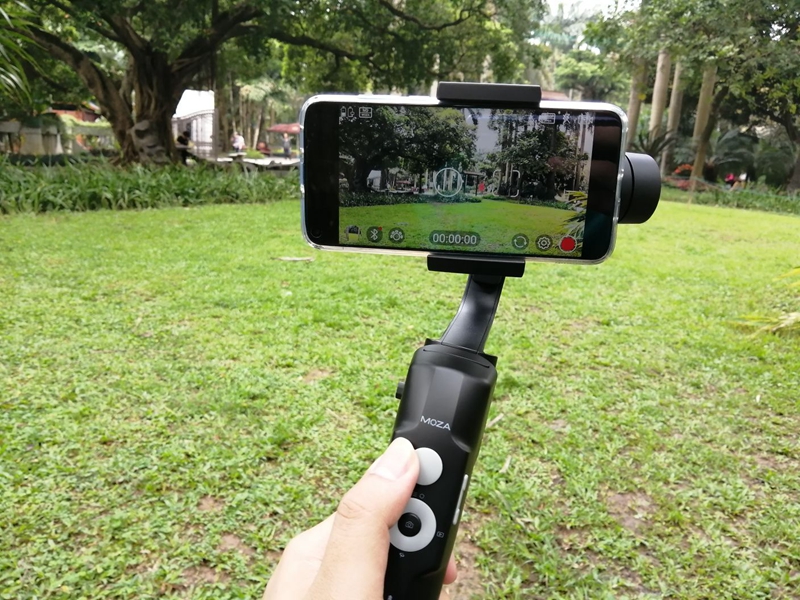 其實(shí)你離抖音大神只差這個(gè)穩(wěn)定器?。篗OZA Mini-SE體驗(yàn)