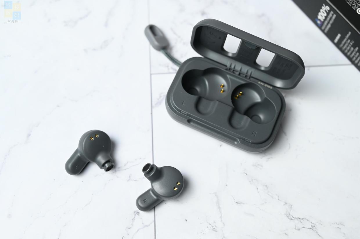 簡約時尚真無線耳機(jī)，伴你輕裝上陣，Skullcandy Dime迷你豆上手